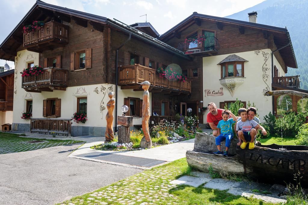 Art Apartments Casa Lapis Livigno Bagian luar foto