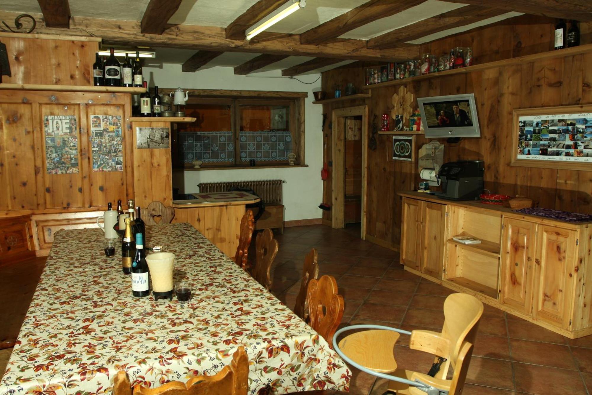 Art Apartments Casa Lapis Livigno Bagian luar foto